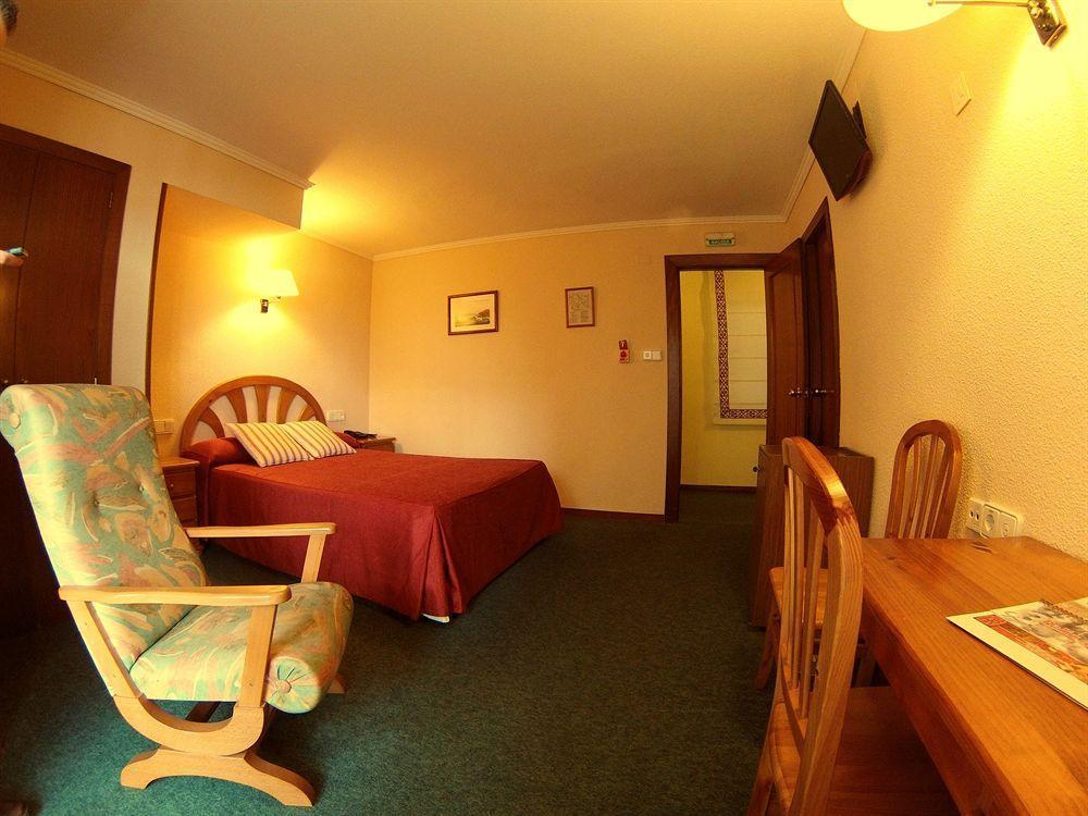 Hotel Avenida Plaza Alzira Eksteriør billede