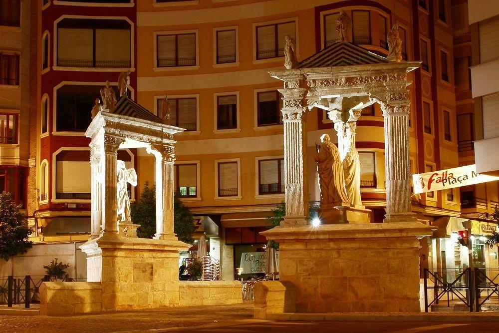 Hotel Avenida Plaza Alzira Eksteriør billede